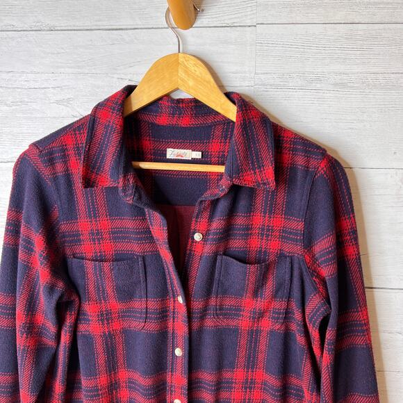Faherty Shirt Womens Size Small Navy & Red Legend in Arlington Plaid Button Down - Picture 8 of 16